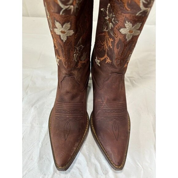 Brown Embroidered Western Boots - Picture 6 of 12